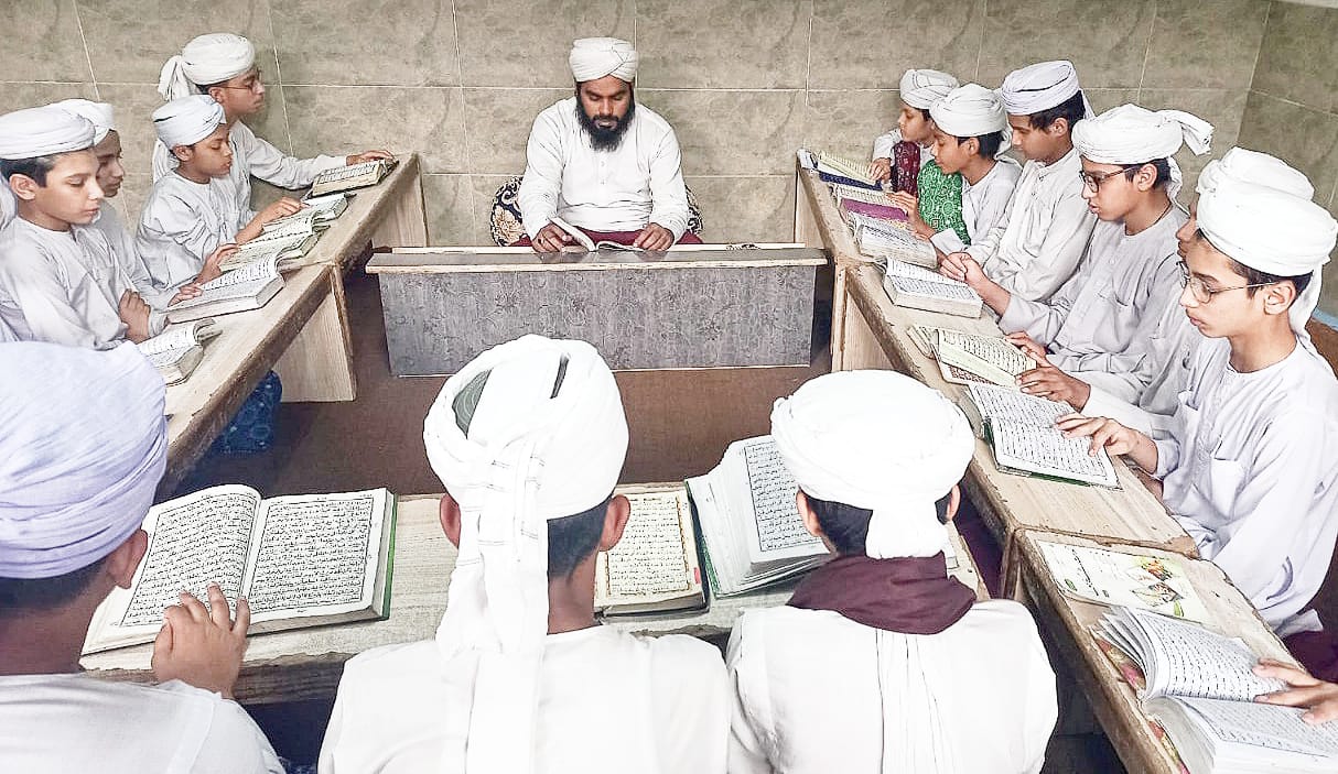 madarsa_tul_madina